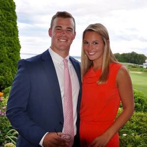 Meet your Posher, Logan